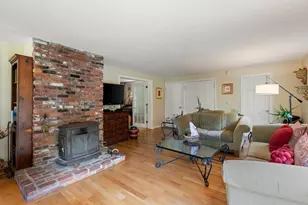 368 Main St, Lynnfield, MA 01940 - Photo 7