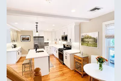 33 Brunswick Park #2, Melrose, MA 02176 - Photo 5