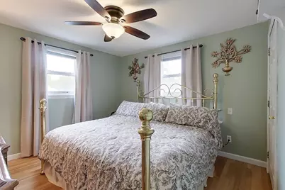 9 Oakland Rd, Pepperell, MA 01463 - Photo 11