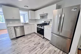 15 1st, Woburn, MA 01801 - Photo 7