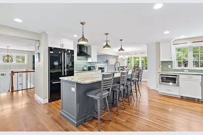 145 Meadowbrook Rd, Needham, MA 02492 - Photo 9