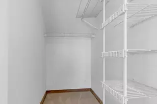 10 Milford St, Hull, MA 02045 - Photo 33