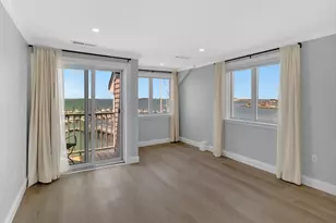 10 Milford St, Hull, MA 02045 - Photo 27