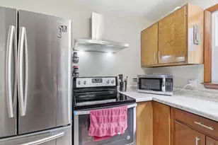 152 Lake St, Middleton, MA 01949 - Photo 9