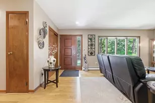 152 Lake St, Middleton, MA 01949 - Photo 5