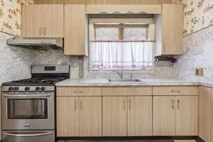25-27 Parsons St, Boston, MA 02135 - Photo 11