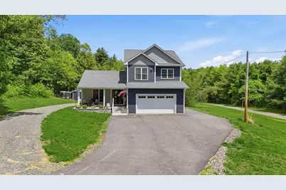 75 Kendall St, Granby, MA 01033 - Photo 3