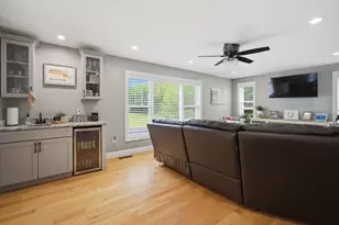 75 Kendall St, Granby, MA 01033 - Photo 21
