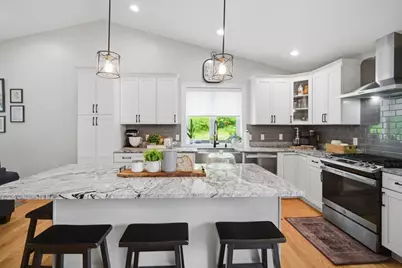 75 Kendall St, Granby, MA 01033 - Photo 13