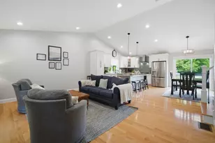 75 Kendall St, Granby, MA 01033 - Photo 7
