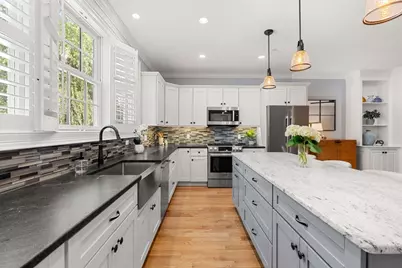 172 State St #2, Newburyport, MA 01950 - Photo 7
