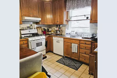 97 Hammond St #1, Waltham, MA 02451 - Photo 7