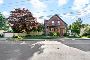 1984 Robeson St, Fall River, MA 02720 - Photo 39