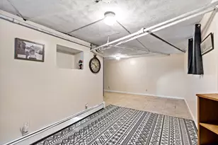 1984 Robeson St, Fall River, MA 02720 - Photo 29