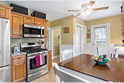 1984 Robeson St, Fall River, MA 02720 - Photo 23