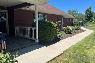 125 Chester Rd, Blandford, MA 01008 - Photo 3