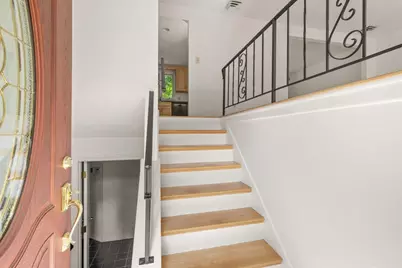 21 Clarke St, Sharon, MA 02067 - Photo 5