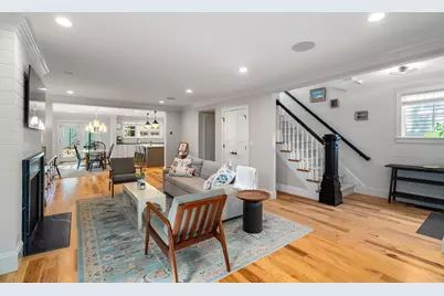 14 Holly Avenue, Cambridge, MA 02138 - Photo 3