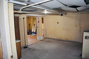 50-52 Balis St, Springfield, MA 01109 - Photo 37