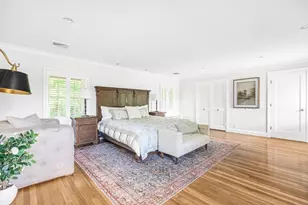 518 Newton St, Brookline, MA 02467 - Photo 21