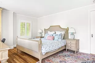 518 Newton St, Brookline, MA 02467 - Photo 27