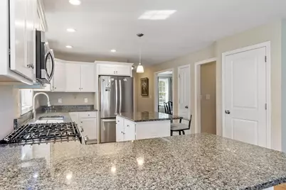 1016 Whipple Rd, Tewksbury, MA 01876 - Photo 21