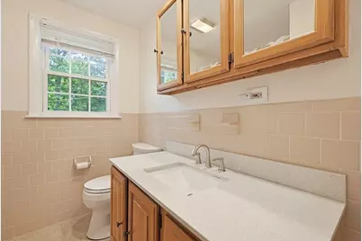 9 Paula Rd, Milford, MA 01757 - Photo 15