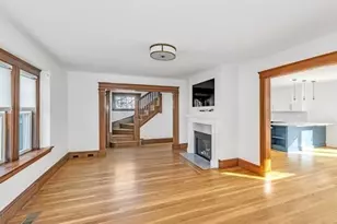 59 Crest St, Boston, MA 02132 - Photo 5
