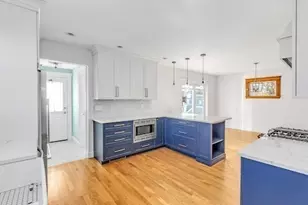 59 Crest St, Boston, MA 02132 - Photo 11