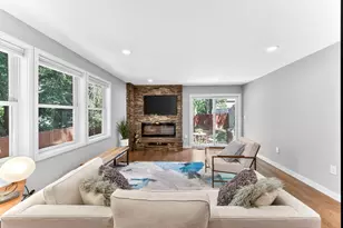 142 Edinboro St, Newton, MA 02460 - Photo 11