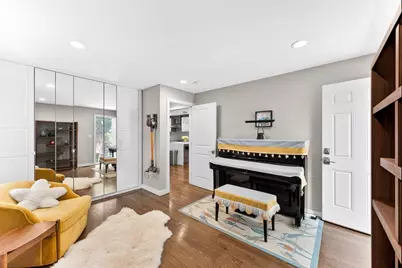 142 Edinboro St, Newton, MA 02460 - Photo 15
