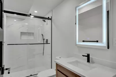 1242 Beacon St #1242, Newton, MA 02468 - Photo 23