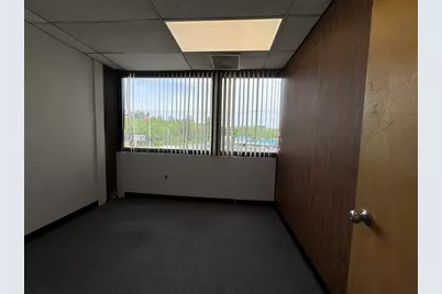 234 W Center St #21, West Bridgewater, MA 02379 - Photo 15