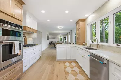 93 Jonquil Ln, Longmeadow, MA 01106 - Photo 7