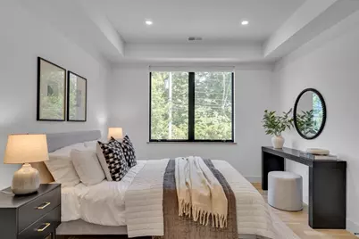 1242 Beacon St, Newton, MA 02468 - Photo 17