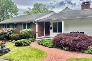34 Leahey Ave, South Hadley, MA 01075 - Photo 3