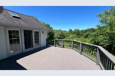 34 Leahey Ave, South Hadley, MA 01075 - Photo 9