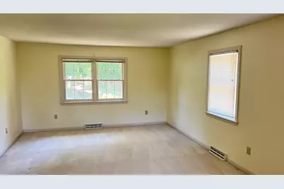 34 Leahey Ave, South Hadley, MA 01075 - Photo 25