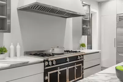 24 Sigourney St #2, Boston, MA 02130 - Photo 11