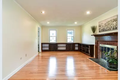 19 Swanson Road, Framingham, MA 01701 - Photo 11