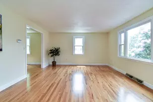 19 Swanson Rd, Framingham, MA 01701 - Photo 5