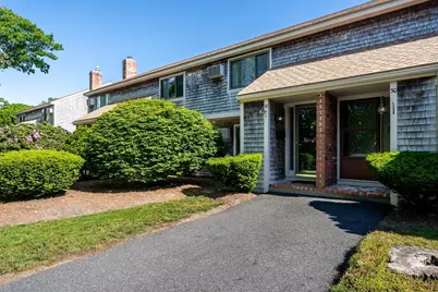 32 Townhouse Terrace #32, Barnstable, MA 02601 - Photo 1