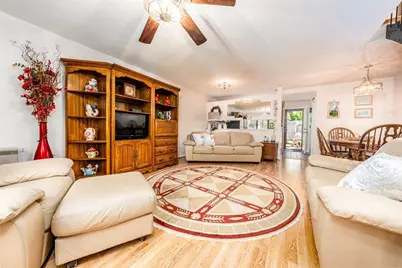 32 Townhouse Terrace #32, Barnstable, MA 02601 - Photo 7