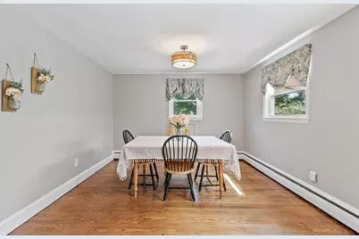 14 Rockwood Street, Melrose, MA 02176 - Photo 7