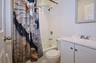 127 Grinnell St, New Bedford, MA 02740 - Photo 11