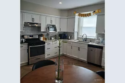 132 Thorndike Street #2, Brookline, MA 02446 - Photo 3