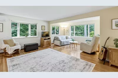 43 Aubinwood Rd, Amherst, MA 01002 - Photo 5