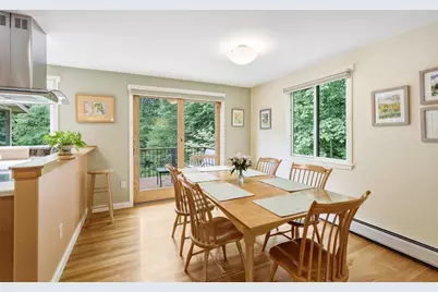 43 Aubinwood Rd, Amherst, MA 01002 - Photo 9