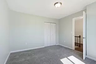 117 Beekman Dr, Agawam, MA 01001 - Photo 25