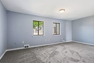 117 Beekman Dr, Agawam, MA 01001 - Photo 27